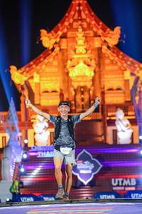 BIB: 9374
                            <button type="button" onclick="openModal(22348269)" class="btn btn-primary btn-sm float-right btn-popup" data-toggle="modal" data-target=".modal-high-quality">
                        <i class="fas fa-shopping-cart"></i> Add to Cart
                    </button>
                                            <button type="button" onclick="isThisMe(22348269, true)" class="btn btn-success btn-sm float-right btn-popup btn-isme hidden" data-toggle="tooltip" data-placement="bottom" title="นี่คือรูปของคุณใช่ไหม คลิกที่นี่เพื่อเอาเข้าอัลบั้ม">
                        <i class="fas fa-plus"></i> Add to album
                    </button>
                    <button type="button" onclick="isThisMe(22348269, false)" class="btn btn-warning btn-sm float-right btn-popup btn-isnotme hidden">
                        <i class="fas fa-ban"></i> Remove from album
                    </button>